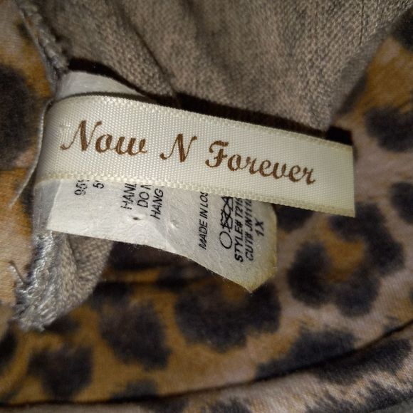 Now N Forever Plus Size Leopard Print Blouse/Sweater - Picture 6 of 7